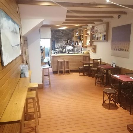 Hostal Forest Σαντιάγο ντε Κομποστέλα Εξωτερικό φωτογραφία