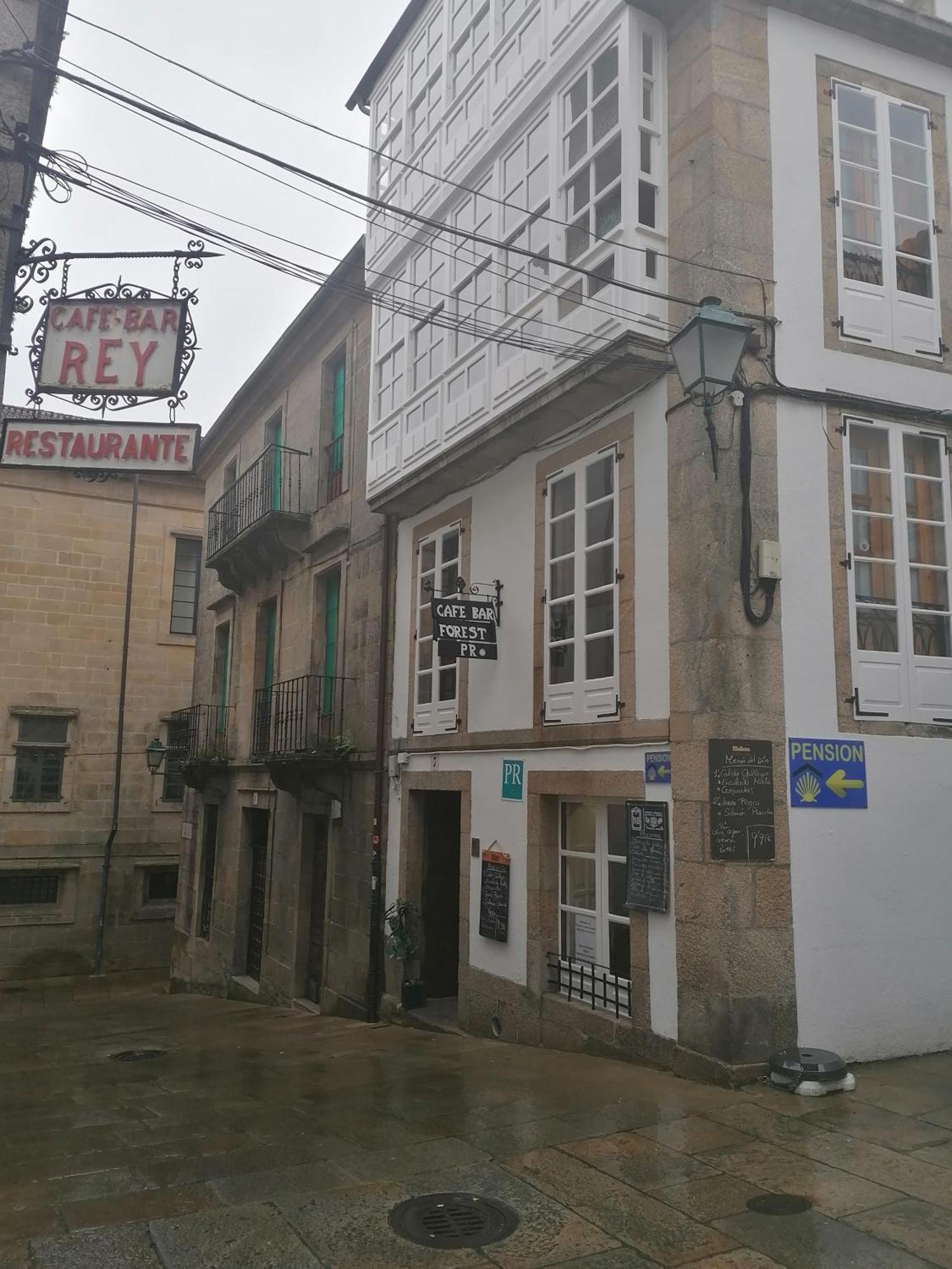 Hostal Forest Σαντιάγο ντε Κομποστέλα Εξωτερικό φωτογραφία