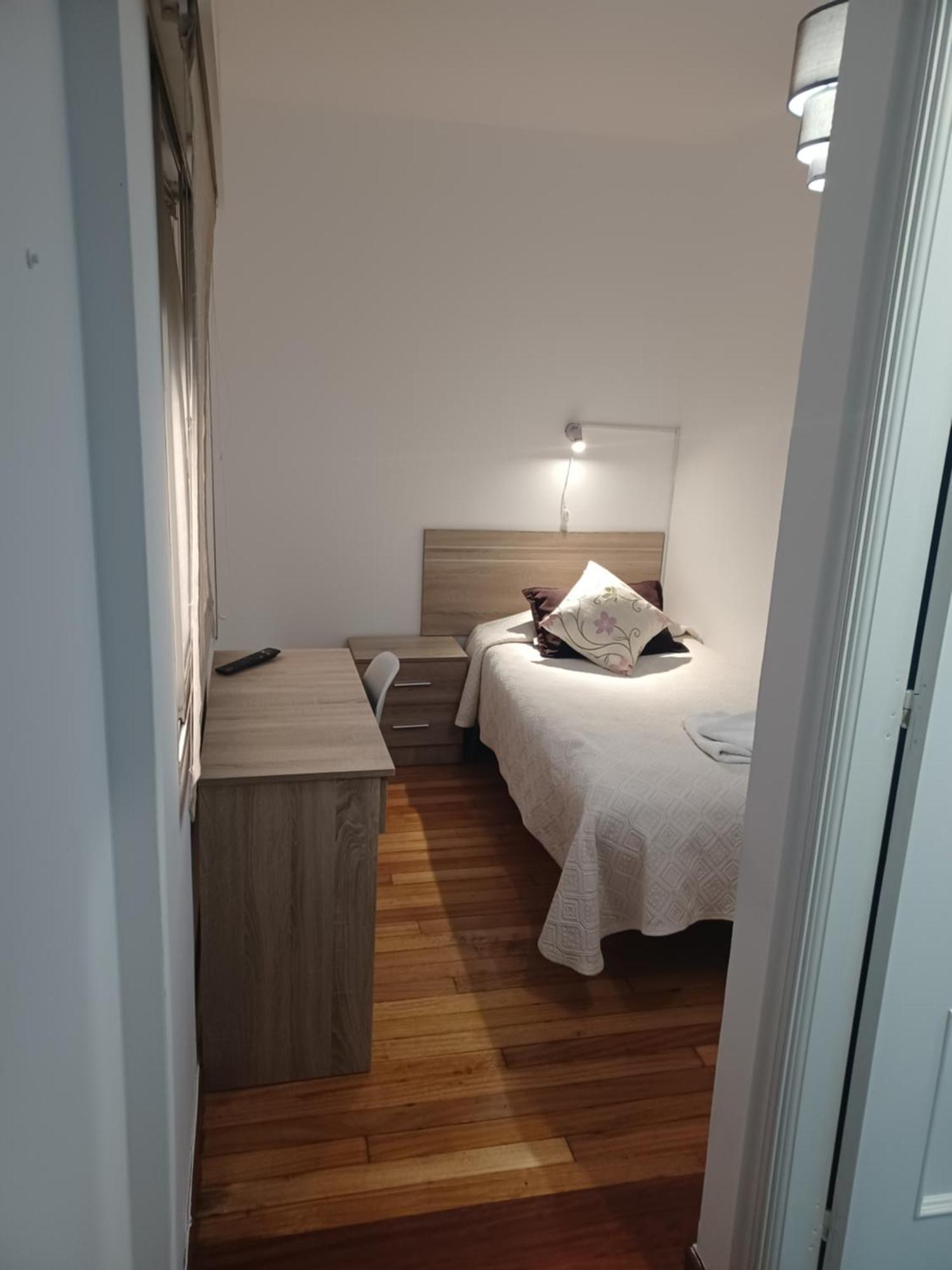 Hostal Forest Σαντιάγο ντε Κομποστέλα Δωμάτιο φωτογραφία