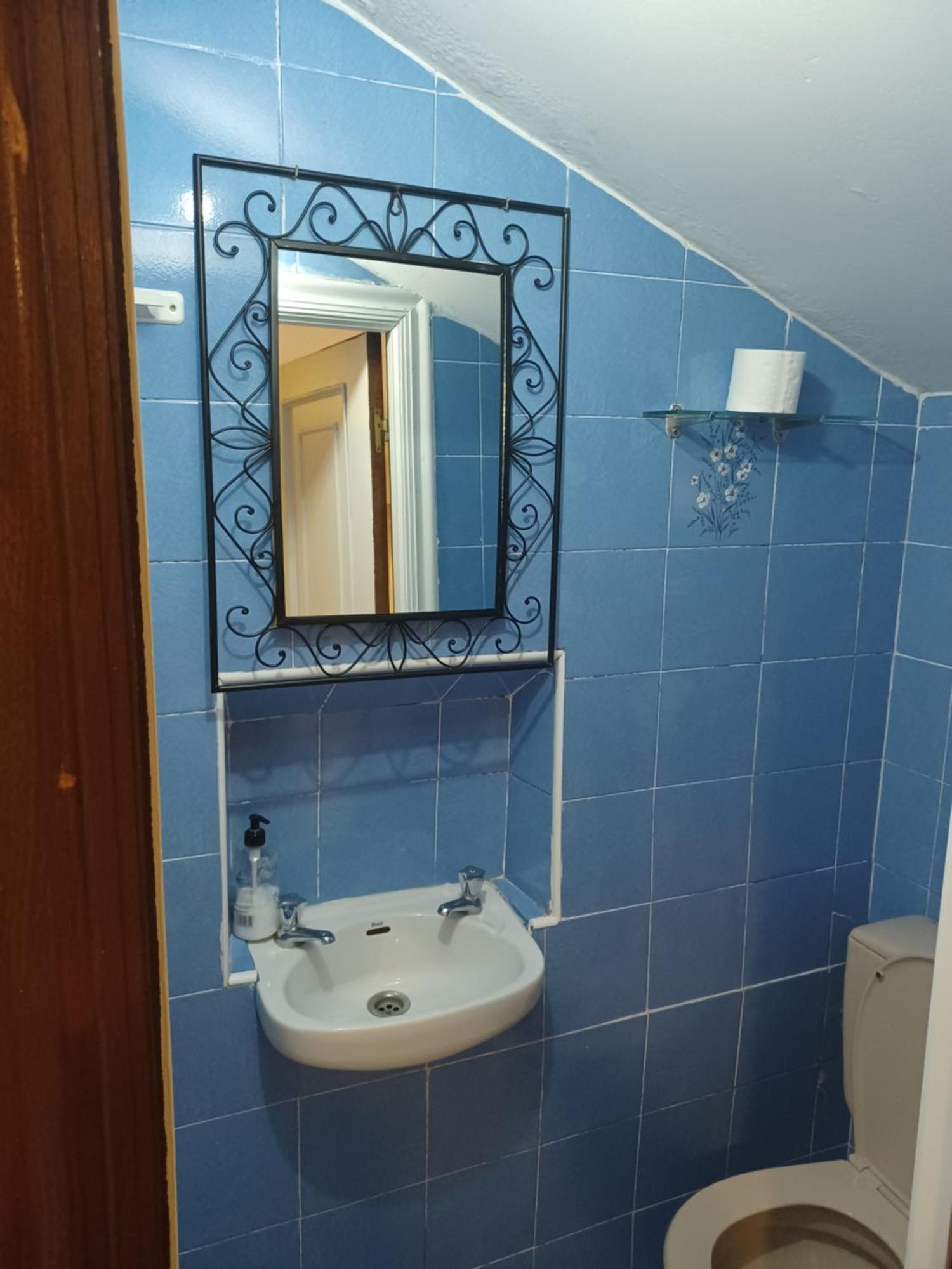 Hostal Forest Σαντιάγο ντε Κομποστέλα Δωμάτιο φωτογραφία